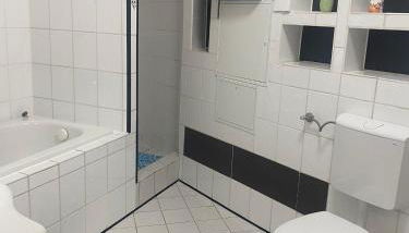 Gästehaus Saarbrücken - Foto 4, towels, Shower