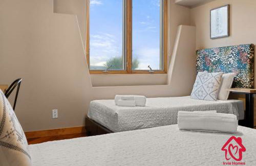 Elena's Sandia Sanctuary - An Irvie Home - Photo 53