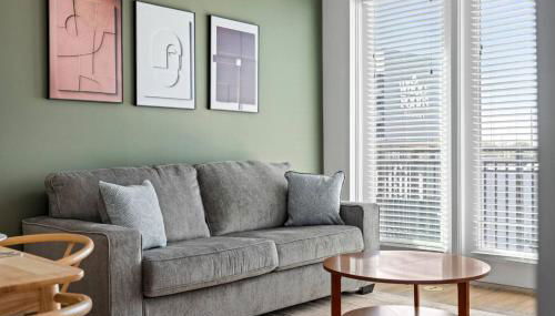 Huge Stylish Apartment in Newest Part of Tampa - Photo 4