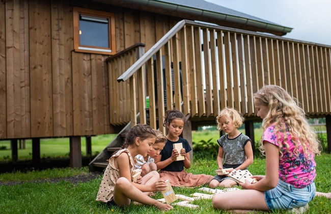 Atmospheric Lodge With Unobstructed View, Located in Beautiful Drenthe - Photo 48