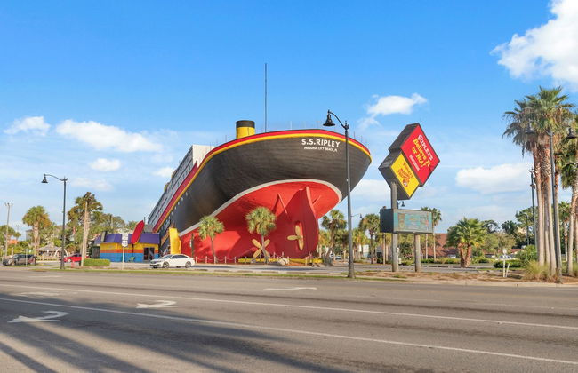 Treasure Island Unit 2011: Sunset Sands, 2 Bed/2 Bath Retreat Sleeps 8! - Photo 55