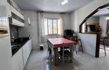 Casa com Piscina, Churrasqueira e Mesa de Bilhar - Foto 12