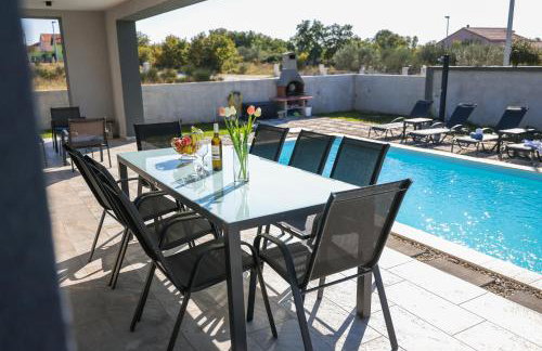 Villa Tia with heated pool & jacuzzi - Foto 26