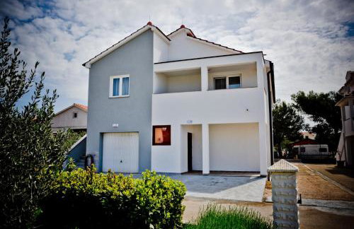 Apartments Mica - Photo 33