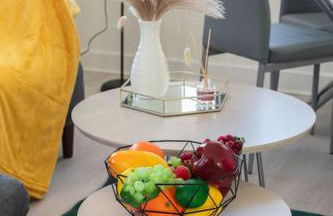 Opulent 2BR 2BA House with FREE Parking - Photo 14