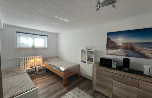 1-Raum Ferienwohnung Souterrain Niederorschel - Foto 1