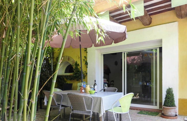 Cozy Noves Home With Pool Access - Foto 11