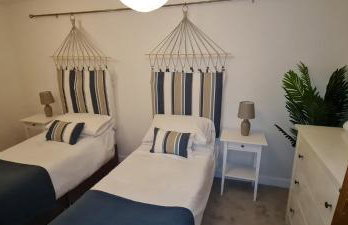 Beach View - A Truly Stunning House Opposite The Sea! Sleeps 10! Families, Friends, Contractors and Pets are all Welcome! - Foto 20