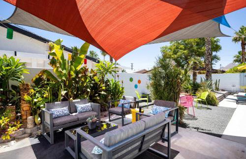 Demuth Park Desert Oasis - Pool - Tiki Room - Foto 12