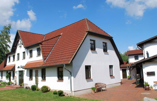 Landhaus mit Schwimmbad in Dargun - Foto 1