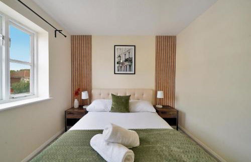 Thames Family Retreat, 2 bed house, Sleeps 6, with Parking and Garden - Foto 6