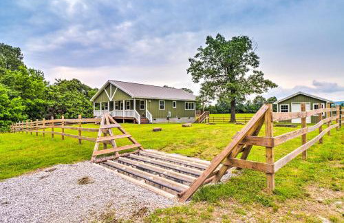 Secluded Timbo Retreat - Hike, Swim and Kayak! - Foto 1