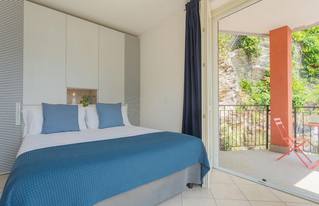 Blue Bliss Apartment - Photo 33