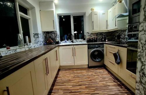 Freshen up Stays Walsall - Foto 3