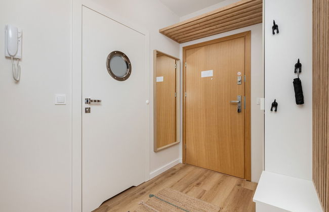 Rustic Style Apartment by Renters - Photo 35