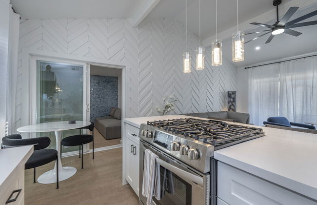 Ash & Ko Boutique Lodging - Photo 34