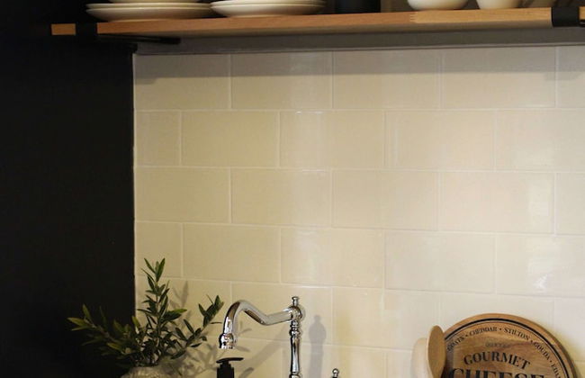 Compass Hut - Photo 21