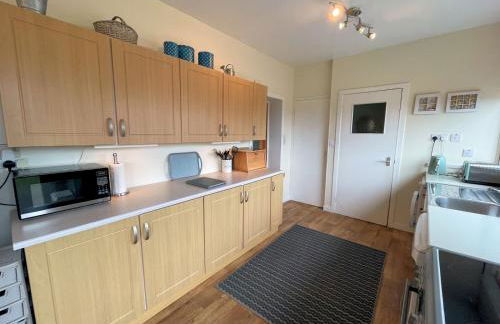 Traditional Cottage with Beautiful Views - Pass the Keys - Foto 12