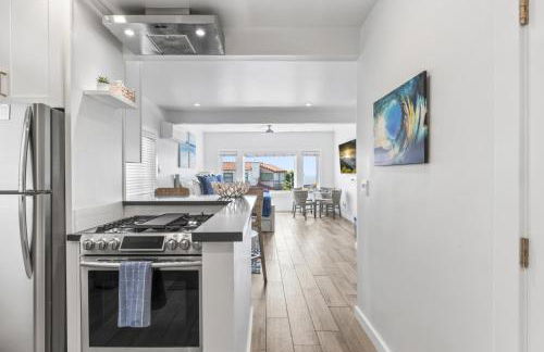 Ocean VIEWS Steps from Victoria Beach Lux Design - Foto 10