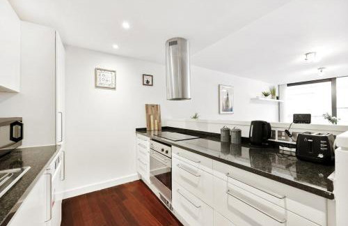 2 Bedroom Apartment Short Term Rental & Flexible Renting Shoreditch with Free WiFi & Balcony - Foto 14