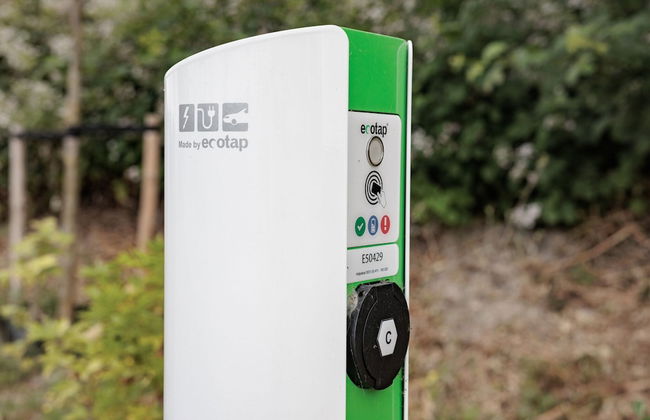 Nice Lodge With a Roof Window on the Brielse Meer - Foto 10