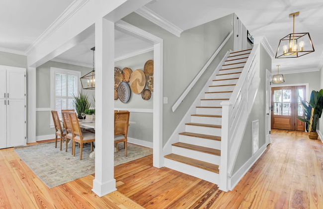 Southern Oasis by Avantstay 0.5mi Walk to the Beach, Pool, Patio, Large Yard - Photo 20