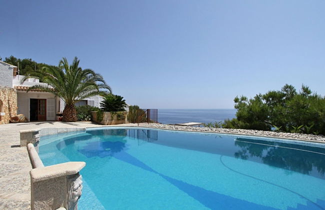 Fantastic Villa With Private Swimming Pool, Garage, Bbq, Patio, Wifi and the sea - Foto 18