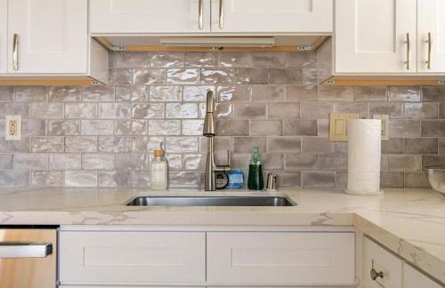 Oceanfront Treehouse at Hakalau with Kitchen - Foto 35