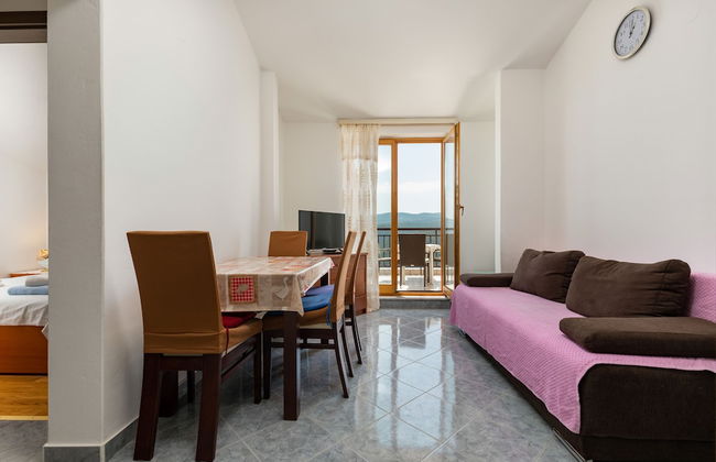 Apartment Josip 828 - Photo 72