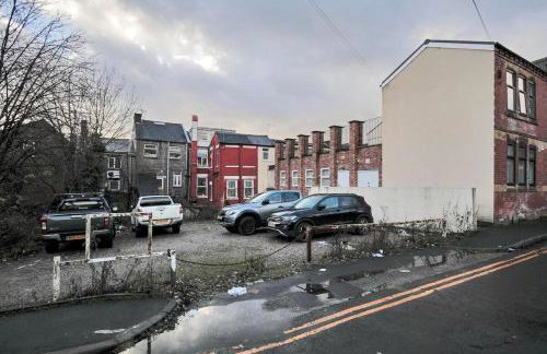 Bartlam Place, Sleeps 6, Central Oldham - By NMB Property - Foto 30