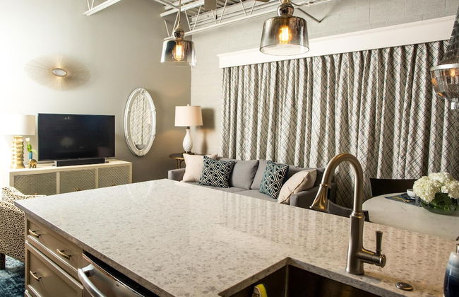 80 LEX 203 Eclectic Industrial Apt Free Parking - Foto 24