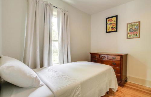 Cozy Elkhart Lake Apartment Walk to Town and Dining - Foto 23