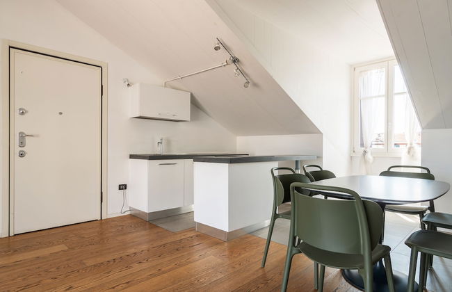 easyhomes - Brera Luxury Suites - Photo 19