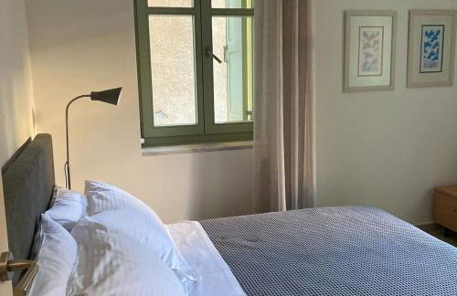 Διαμέρισμα σε ανακαινισμένο αρχοντικό 19ου αιώνα, κέντρο Μύρινας - Photo 19