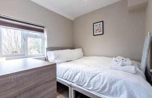 3 Bedroom Terraced House in Beeston Ideal for Corporate Stays - Foto 11