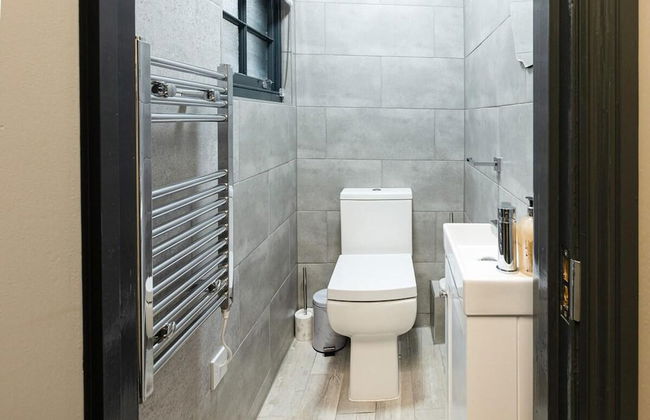 1 Bed-sleeps 4-aircon-city Centre - Foto 4