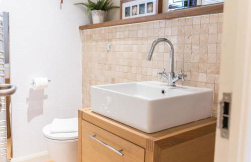 Family friendly, lovely Lakeland lodge with private parking and a patio - Foto 10