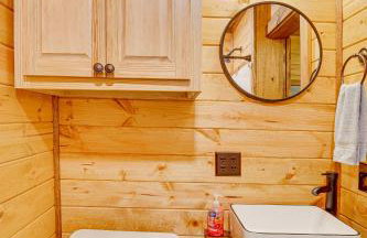 Cozy Quitman Fishing Cabin Near Lake Fork! - Foto 17
