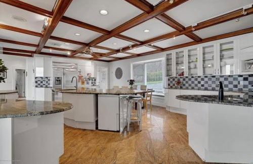 Stunning, Large, Waterfront Retreat - Foto 76