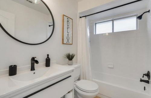 6BR 3,5BA Home Pool, Hot Tub, Game Room -16 Guests - Foto 45