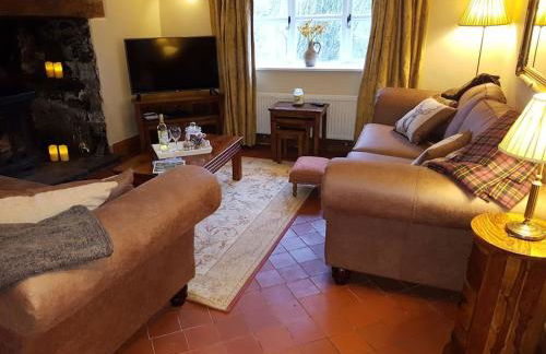 River Cottage Brecon: Hot Tub, Fire, Balcony, Wifi - Photo 23