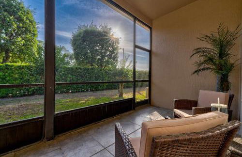 Charming and Cozy Townhome Near Disney - Foto 45