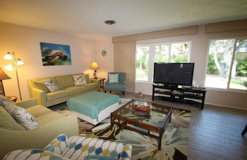 Tropical Beach House- 100 Steps to the Gulf! - Foto 14