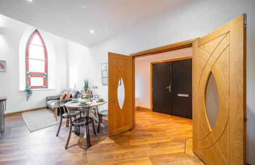 The Church Front - Photo 13