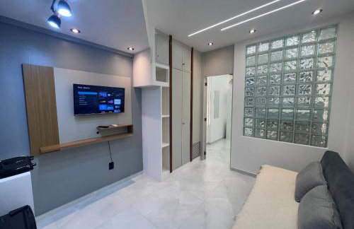 Pé na Sapucaí! Apto Completo, Decorado e Metrô na Porta - Foto 52