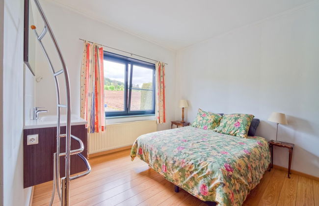 Holiday Home in Lierneux With Private Garden - Photo 11