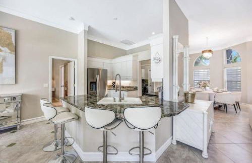 Lux Family 3 BR With Pool Villa Walk To Beach and Mercato - Foto 20