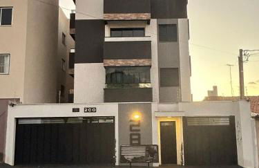 Prédio San Paolo - Bairro Santa Mônica próximo a UFU / Prefeitura / Center Shopping - Foto 1