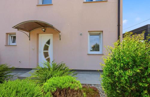 Holiday house "Sabine pink" with heated pool - Photo 17
