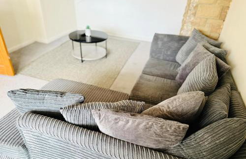 Professional 4BR House - Lace Market, Uni, QMC, City Centre & M1 - Sleeps 8 - Foto 18